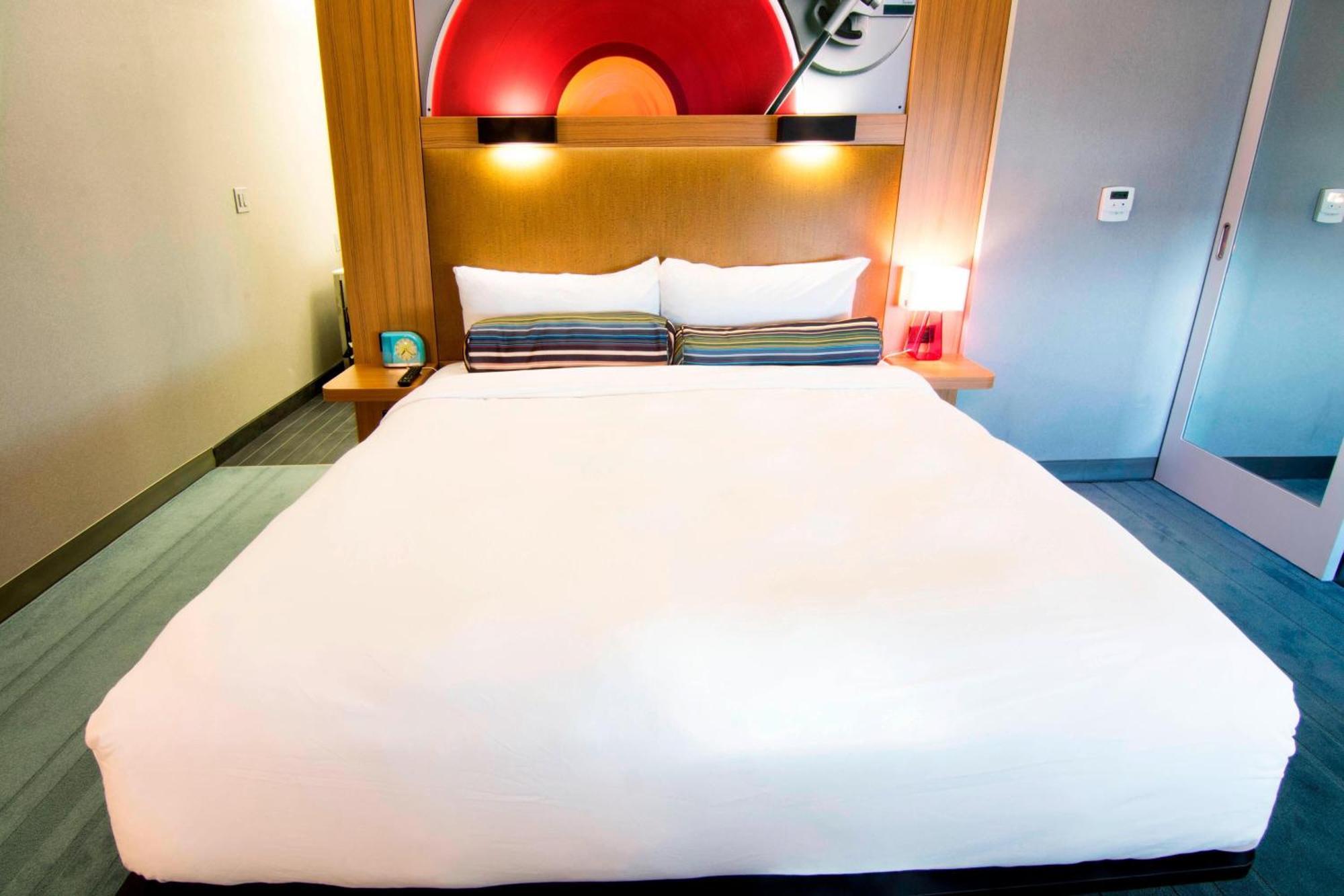 Aloft Miami Doral Hotel Eksteriør billede
