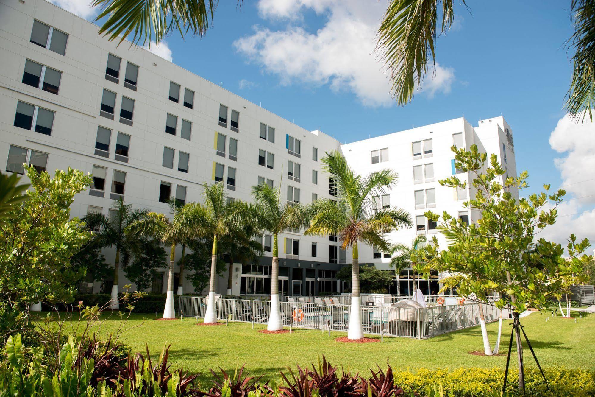 Aloft Miami Doral Hotel Eksteriør billede